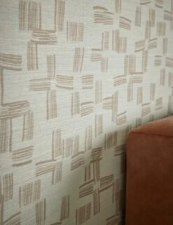 Crossmarks Grasscloth Wallpaper By Élan Byrd -KINKIN Decor Shop CrossmarksGrassclothWallpaperbyElanByrd Ivory 1909 Lifestyle