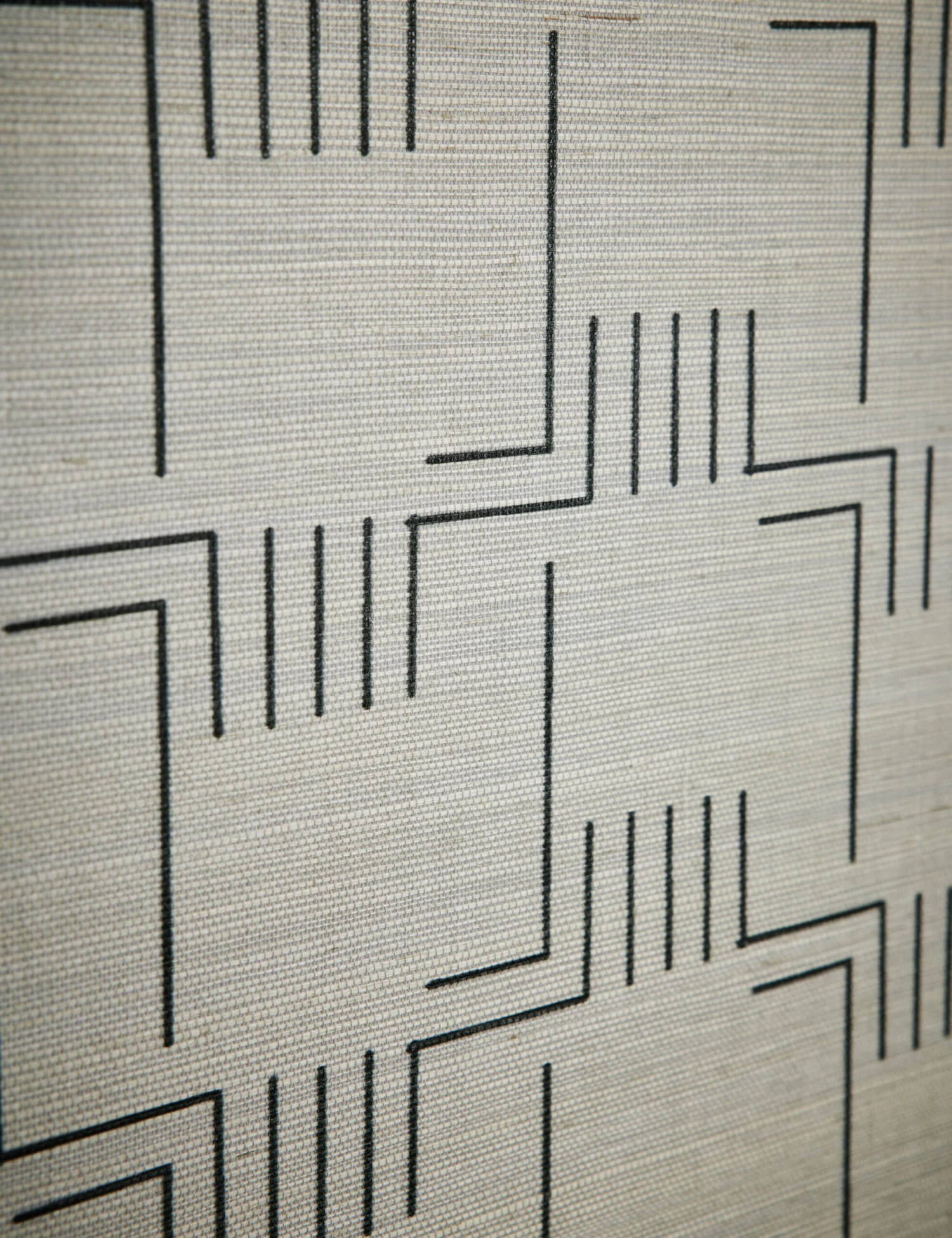 Mesa Grasscloth Wallpaper By Élan Byrd 5 Mesa Grasscloth Wallpaper By Élan Byrd - Image 3