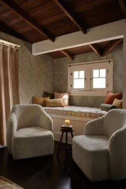 Morris & Co. Apple Wallpaper -KINKIN Decor Shop PillowGallery2 15399 V1