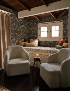 Morris & Co. Strawberry Thief Wallpaper -KINKIN Decor Shop PillowGallery2 15399 V2 Swatch SITECROP f0946e50 3c18 4ee7 9b22 e955fa214e7f