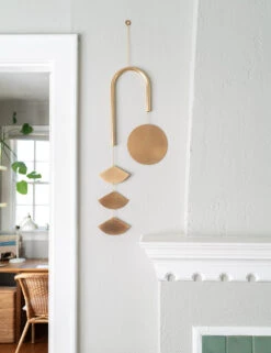 Circle & Line Rise Wall Hanging -KINKIN Decor Shop rise circleandline bronze style 625e5fb4 fe5e 42dd a503 1bdec5b6886e